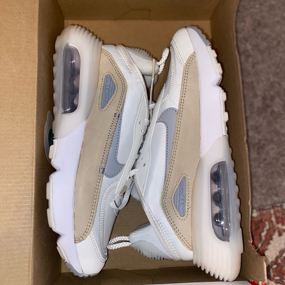 SOLD - Picture 1 of 4